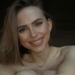 Голая Яна Енжаева